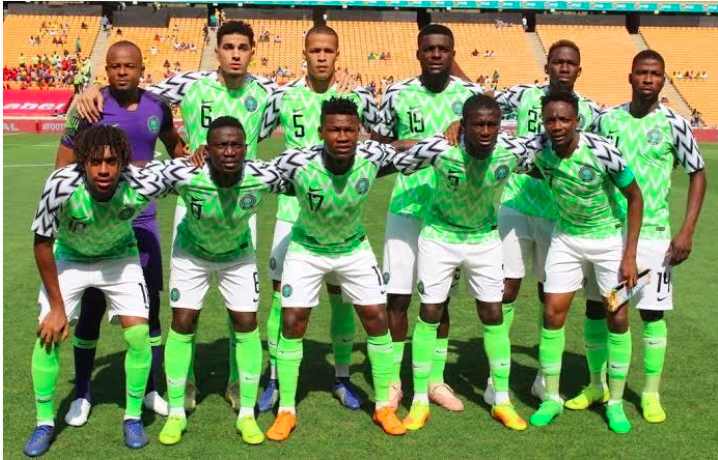 Super Eagles arrive in Ghana ahead of World Cup playoff