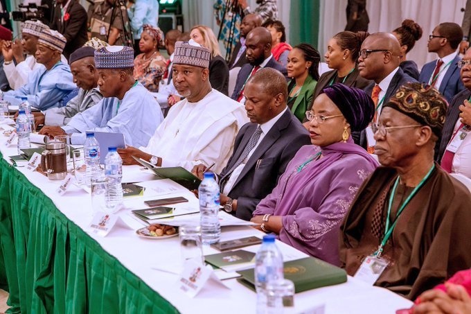 Buhari Bans Ministers from Foreign Trips