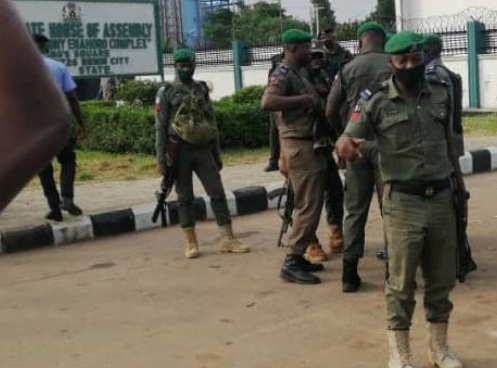38 inmates escape from the Enugu State police custody