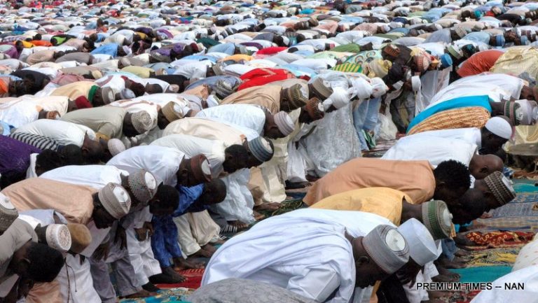 Ramadan 2021: Sultan announces sighting of moon, fasting begins today
