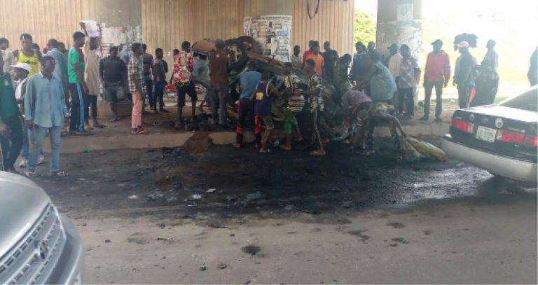 One chance robber burnt to death, other sustains injuries in Abuja