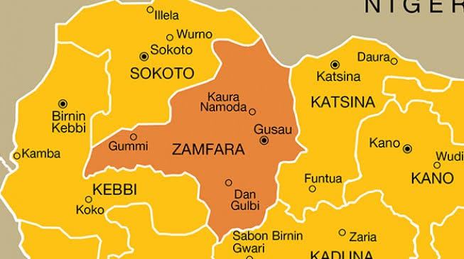 Bandits kidnap 18 passengers, loot community in zamfara
