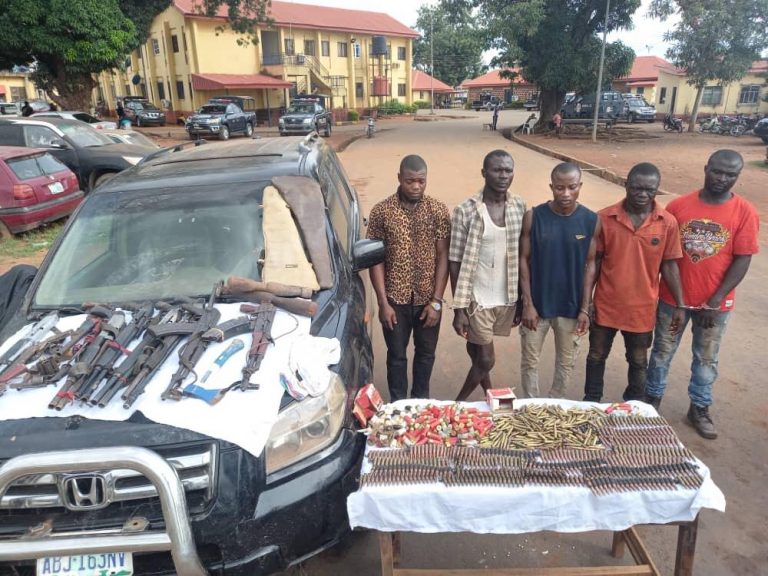 Police arrest 5 robbery suspects, intercept 753 ammunition in Ebonyi