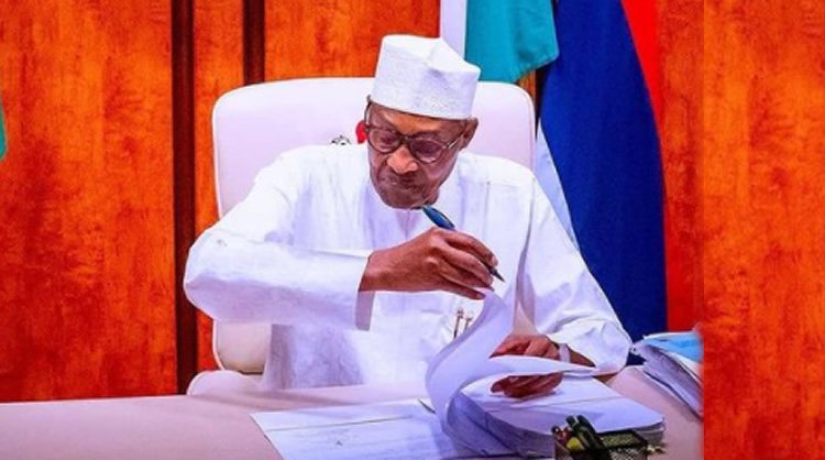 Buhari writes to Senate, nominates new ministers to replace Akpabio, Amaechi, others