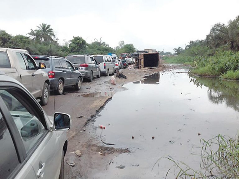 Reps blame Buhari regime for preventing repair of deplorable roads