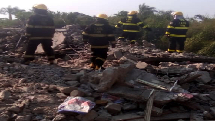One dead as building collapses in Lagos