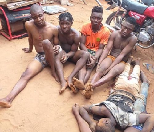 Police kill two suspected armed robbers, arrest four in Onitsha
