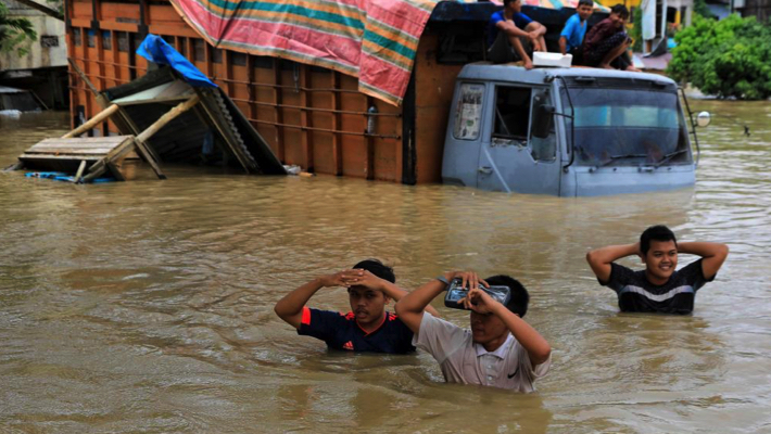 Three killed, 32,000 displaced after Indonesia floods