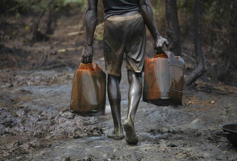 Army arrests 141 Niger-Delta oil thieves