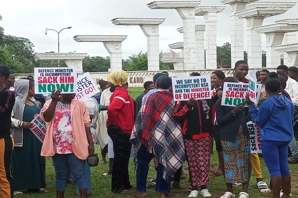Protesters tell President Buhari to sack NSA, Defence Minister